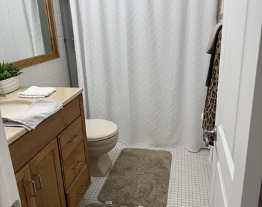 2600 S Ocean Drive - Photo Thumbnail 16