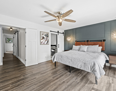 13400 Bedford Mews Court - Photo Thumbnail 46