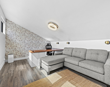 13400 Bedford Mews Court - Photo Thumbnail 39