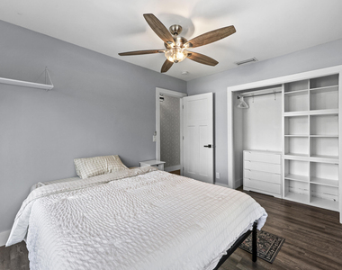 13400 Bedford Mews Court - Photo Thumbnail 55