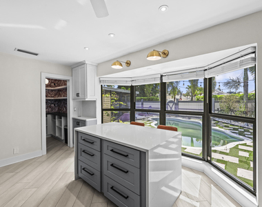 13400 Bedford Mews Court - Photo Thumbnail 20