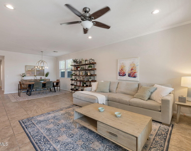 9937 W Andrea Drive - Photo Thumbnail 10