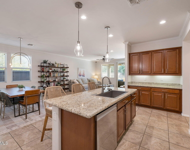 9937 W Andrea Drive - Photo Thumbnail 14