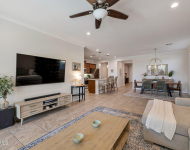 9937 W Andrea Drive - Photo Thumbnail 11