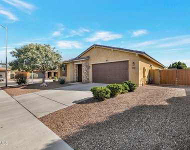 9937 W Andrea Drive - Photo Thumbnail 1