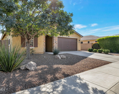 9937 W Andrea Drive - Photo Thumbnail 2