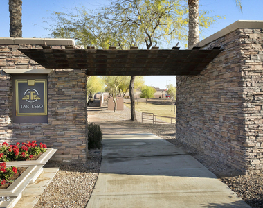 3681 N 307th Drive - Photo Thumbnail 35