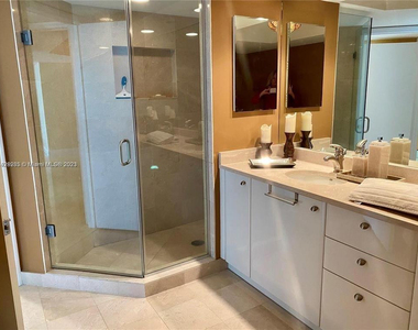 16500 Collins Avenue - Photo Thumbnail 21
