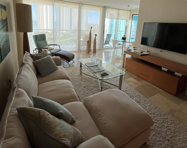 16500 Collins Avenue - Photo Thumbnail 6
