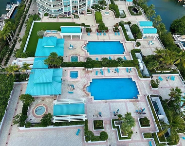 16500 Collins Avenue - Photo Thumbnail 30