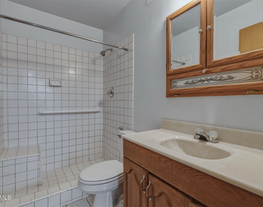 3636 W Keim Drive - Photo Thumbnail 19