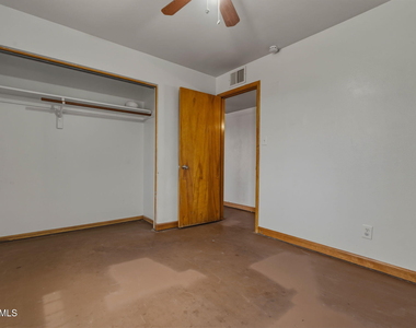 3636 W Keim Drive - Photo Thumbnail 29