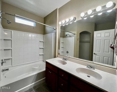 18250 N Cave Creek Road - Photo Thumbnail 6