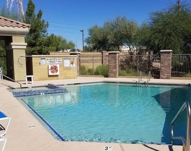 18250 N Cave Creek Road - Photo Thumbnail 10