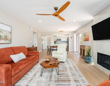 7428 N Via Camello Del Norte -- - Photo Thumbnail 22