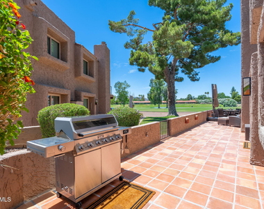 7428 N Via Camello Del Norte -- - Photo Thumbnail 12