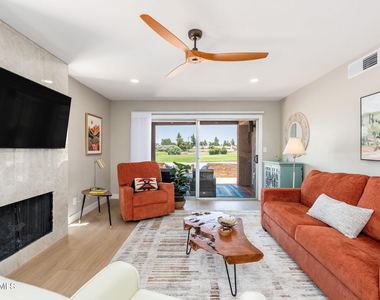 7428 N Via Camello Del Norte -- - Photo Thumbnail 24