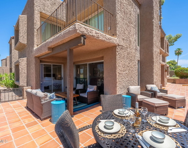 7428 N Via Camello Del Norte -- - Photo Thumbnail 10