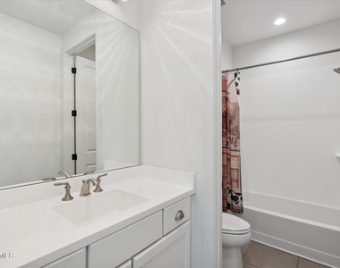 11342 N Jerome Street - Photo Thumbnail 71