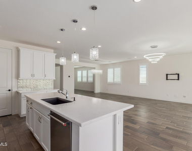 11342 N Jerome Street - Photo Thumbnail 20