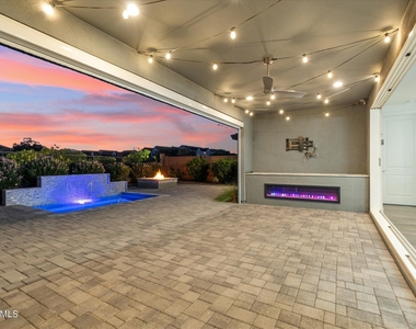 11342 N Jerome Street - Photo Thumbnail 3