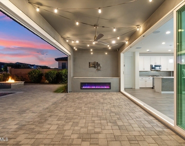 11342 N Jerome Street - Photo Thumbnail 6