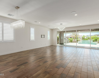 11342 N Jerome Street - Photo Thumbnail 28
