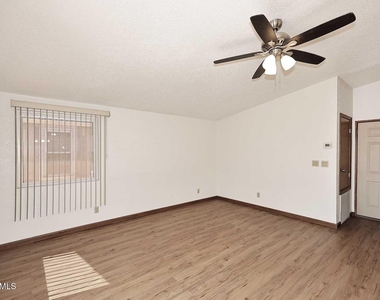 6249 S Pinehurst Drive - Photo Thumbnail 9