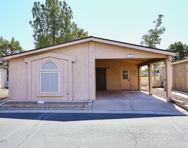 6249 S Pinehurst Drive - Photo Thumbnail 5