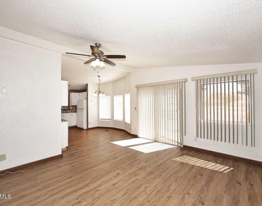 6249 S Pinehurst Drive - Photo Thumbnail 3