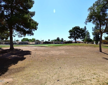 6249 S Pinehurst Drive - Photo Thumbnail 27