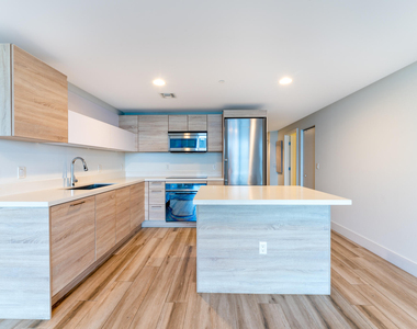 16385 Biscayne Boulevard - Photo Thumbnail 9
