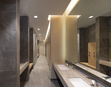 16385 Biscayne Boulevard - Photo Thumbnail 34