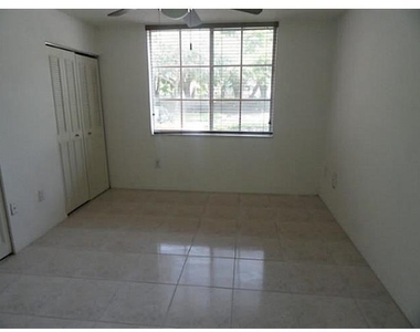 12166 Saint Andrews Place - Photo Thumbnail 2