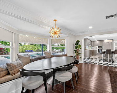 2900 Greenbriar Boulevard - Photo Thumbnail 12