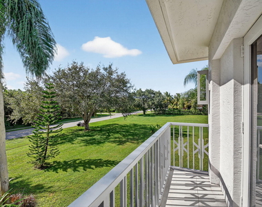 2900 Greenbriar Boulevard - Photo Thumbnail 28