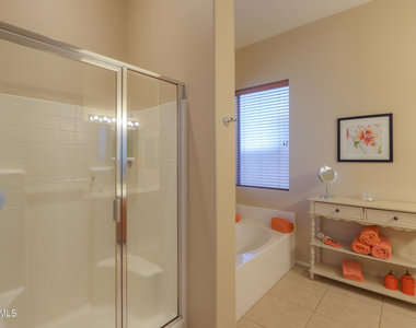 21563 N Greenway Road - Photo Thumbnail 23
