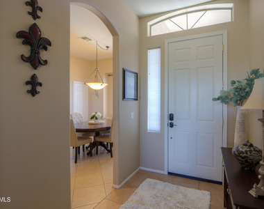 21563 N Greenway Road - Photo Thumbnail 6