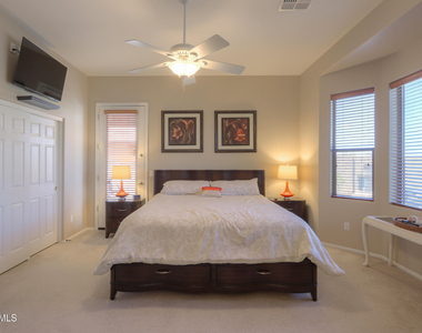 21563 N Greenway Road - Photo Thumbnail 3