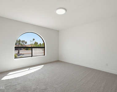 10643 N Indian Wells Drive - Photo Thumbnail 30