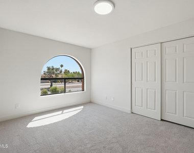 10643 N Indian Wells Drive - Photo Thumbnail 28