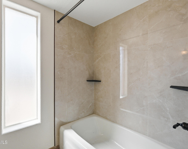 10643 N Indian Wells Drive - Photo Thumbnail 37
