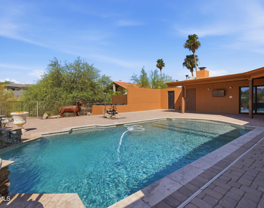 10643 N Indian Wells Drive - Photo Thumbnail 43