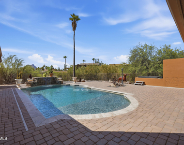 10643 N Indian Wells Drive - Photo Thumbnail 42