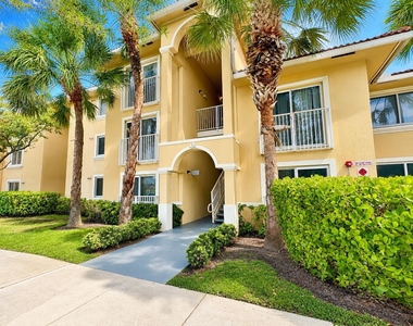 9905 Westwood Drive - Photo Thumbnail 13