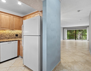 3605 S Ocean Boulevard - Photo Thumbnail 7