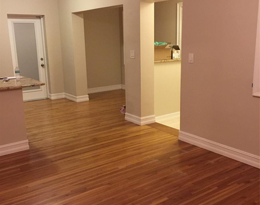 2910 Sw 103rd Place - Photo Thumbnail 10