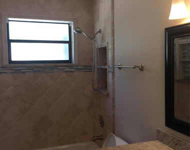 2910 Sw 103rd Place - Photo Thumbnail 8