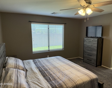 5943 S 248th Drive - Photo Thumbnail 15