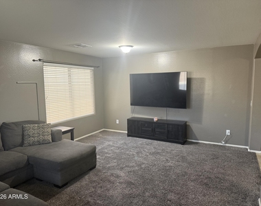 5943 S 248th Drive - Photo Thumbnail 3